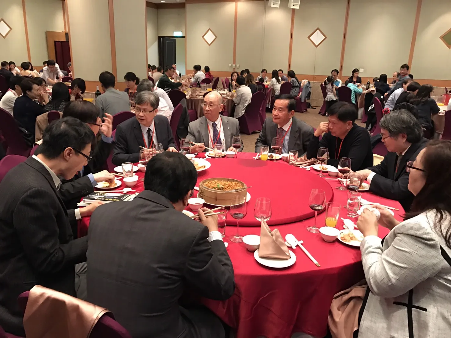 社會系及社工系聯合系友大會席開28桌盛況空前（第 1 張／共 5 張）